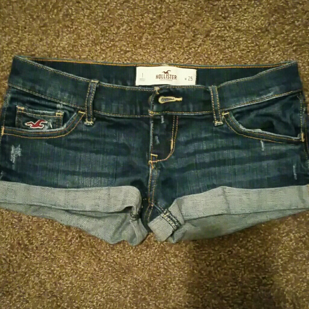 Hollister low waist short shorts